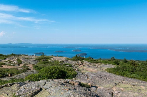 Downtown Bangor Luxury Apartment image 32